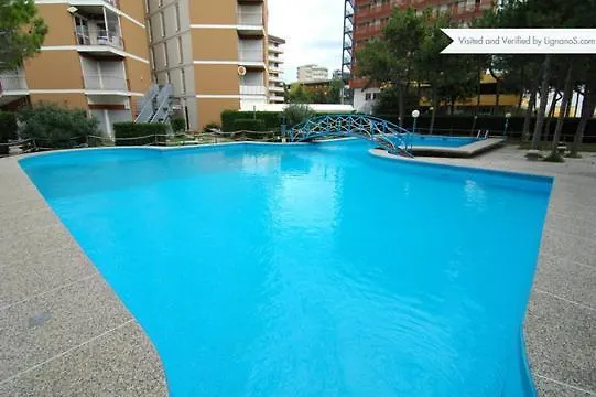 Апартаменты Cristallo - Sabbiadoro Линьяно-Саббьядоро